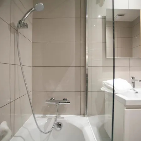 Antwerp Inn Hotel Hotel