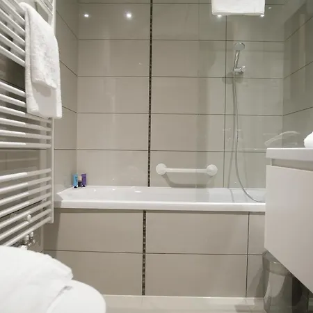 Antwerp Inn Hotel Ξενοδοχείο 3*